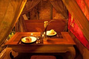 Private Cabin Restaurants in Lahore